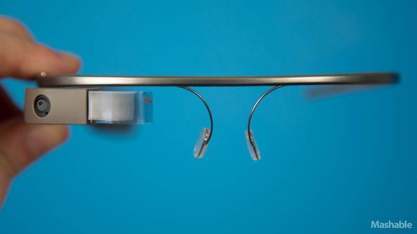 Quante funzioni " particolari" hanno i Google Glass? 1
