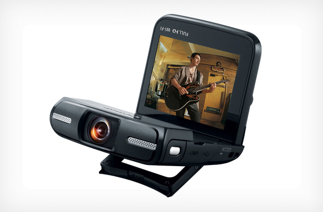 Canon Vixia mini, la webcam con display 1