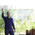 Apple: 1 miliardo di iPhone venduti, il titolo rimbalza in borsa 3