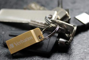 Verbatim USB 3.0 Metal Executive 64 GB 3