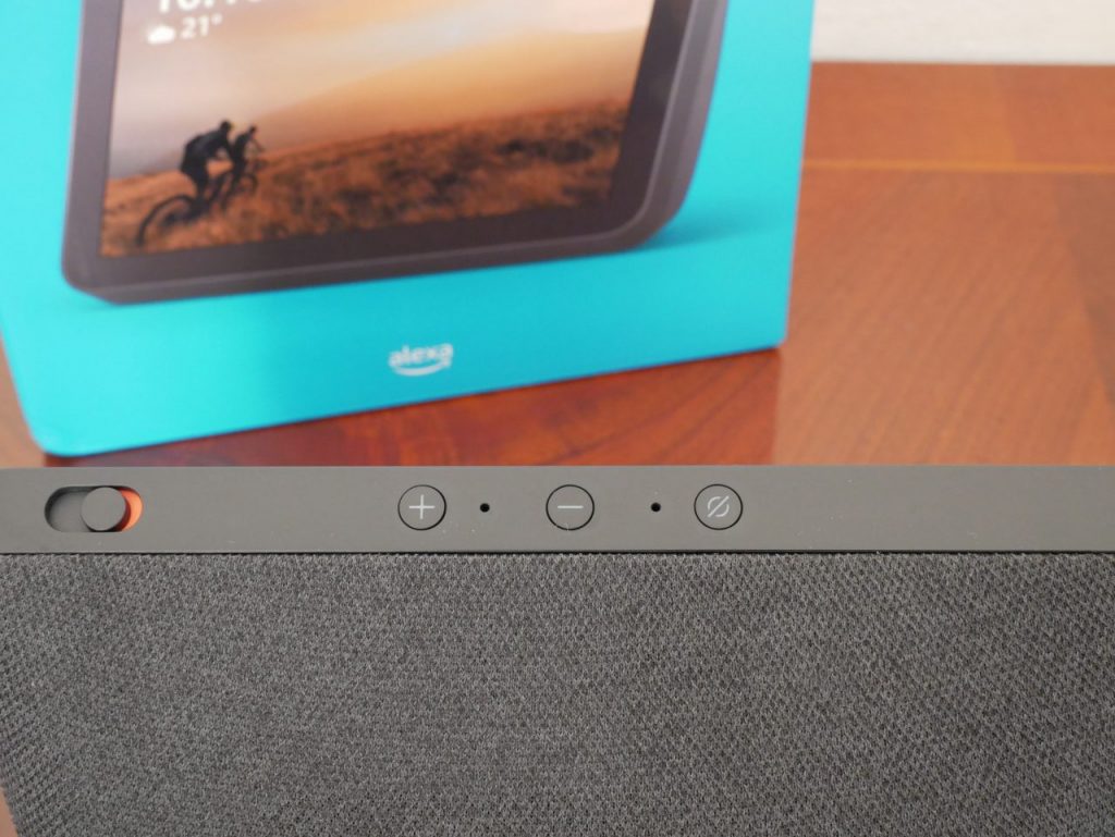 Echo Show 8: la ''via di mezzo'' perfetta in tutto. La recensione