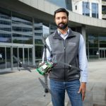 Qualcomm presenta la prima piattaforma al mondo per droni con 5G e AI 2
