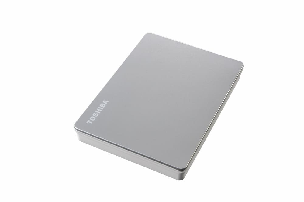 Hard disk esterno Toshiba Canvio Flex, il regalo perfetto per le mamme di oggi, campionesse in flessibilità e multitasking 2